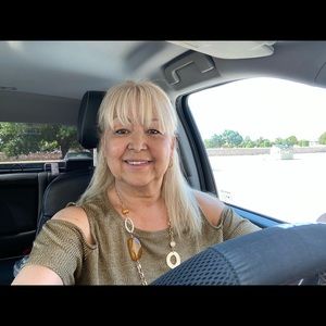 Meet your Posher, Silvia